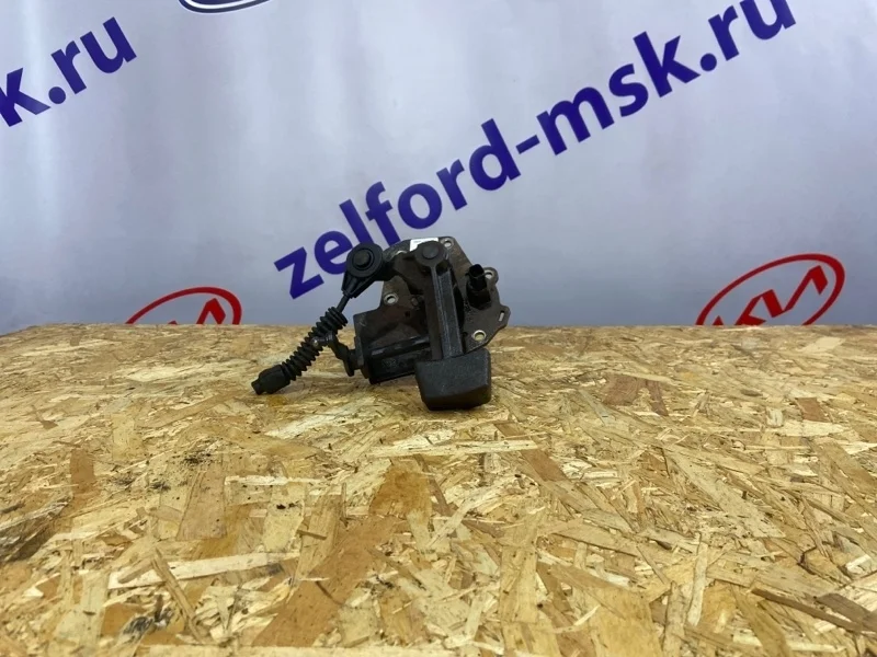 Механизм выбора передач FORD FOCUS 2 2005-2011