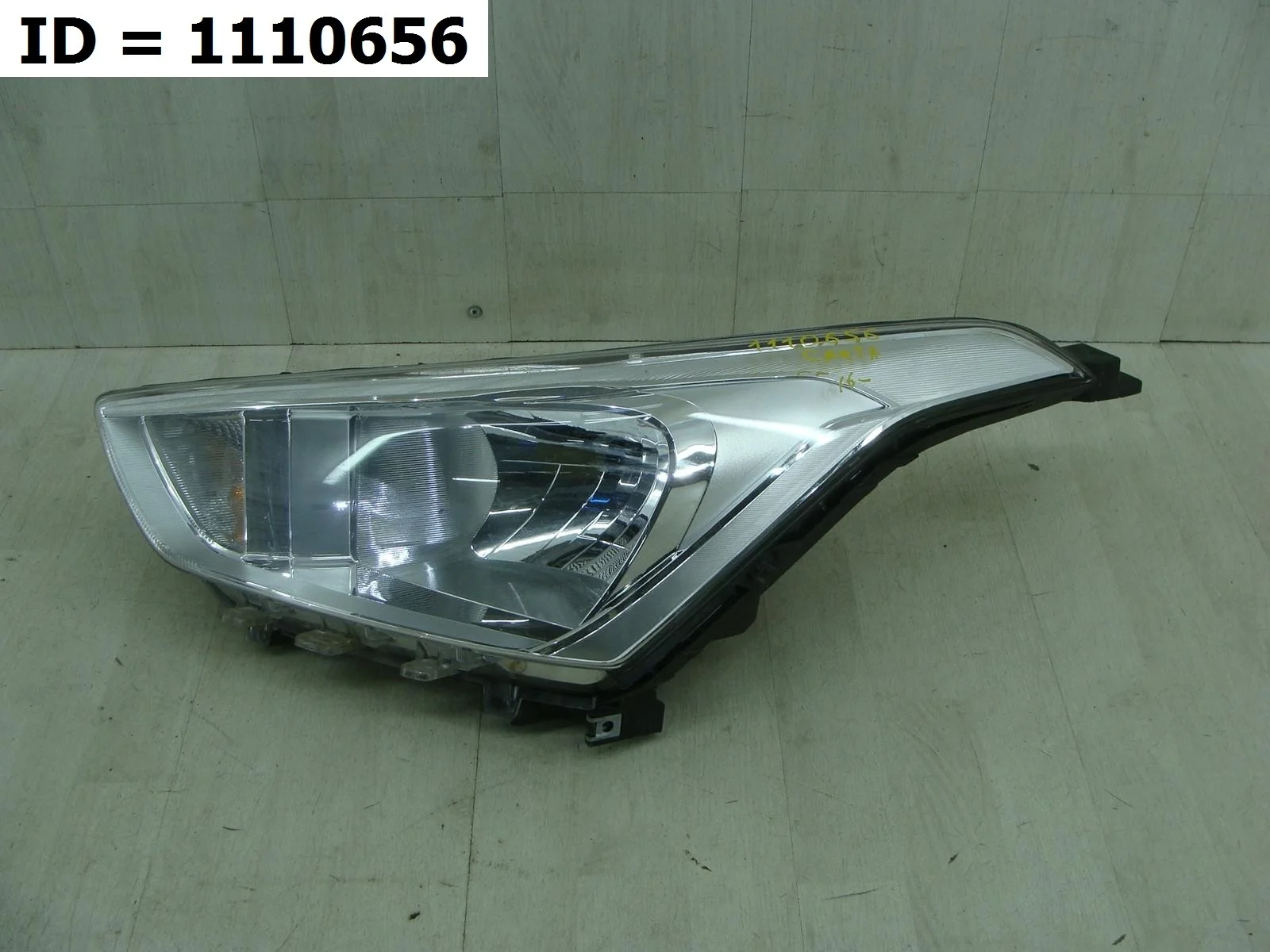 фара левая Hyundai CRETA 1  GS  Левый  92101M0000 2015-2021 (контрактная запчасть)