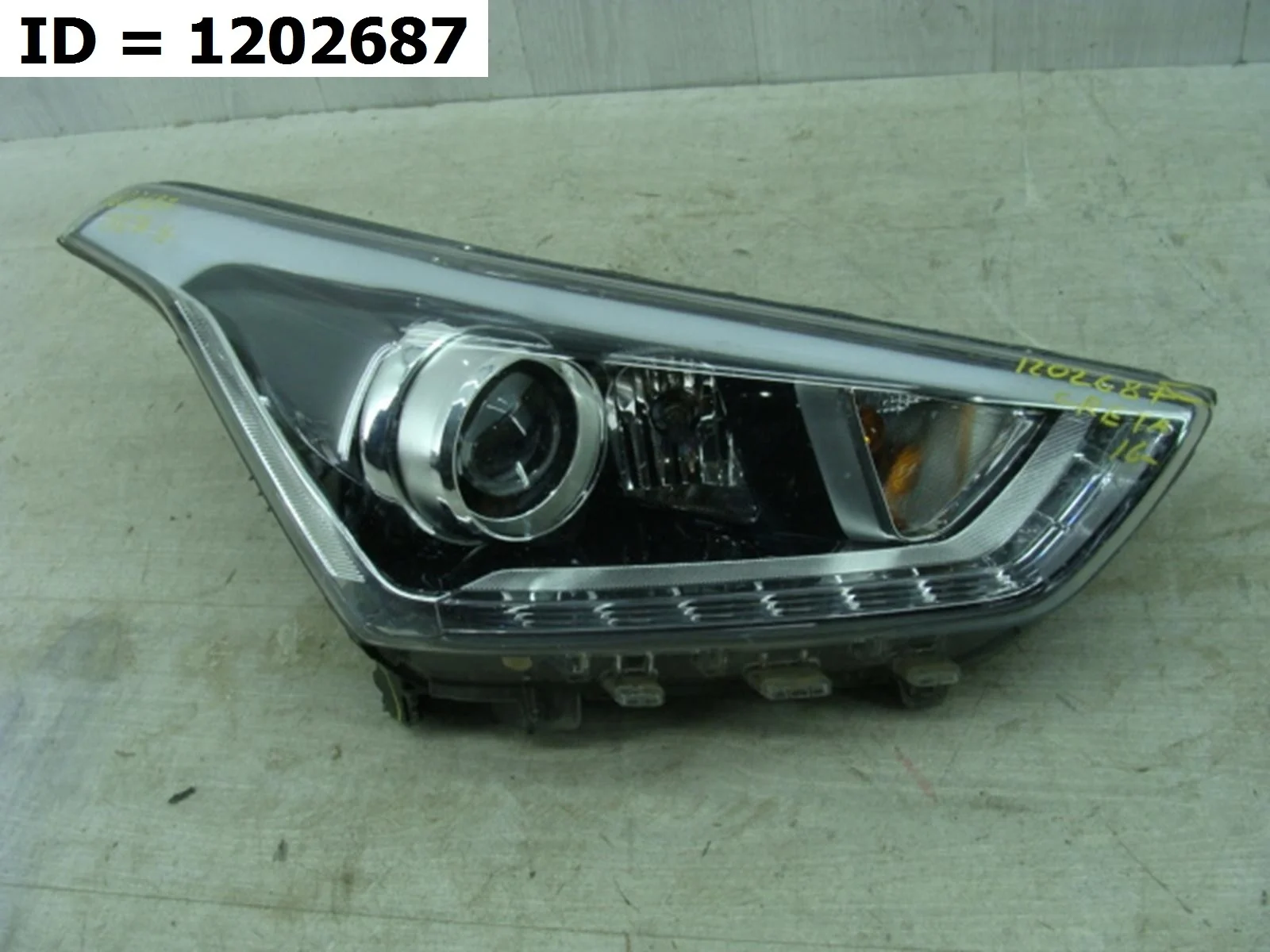 фара правая Hyundai CRETA 1  GS  Правый  92102M0100 2015-2021 (контрактная запчасть)