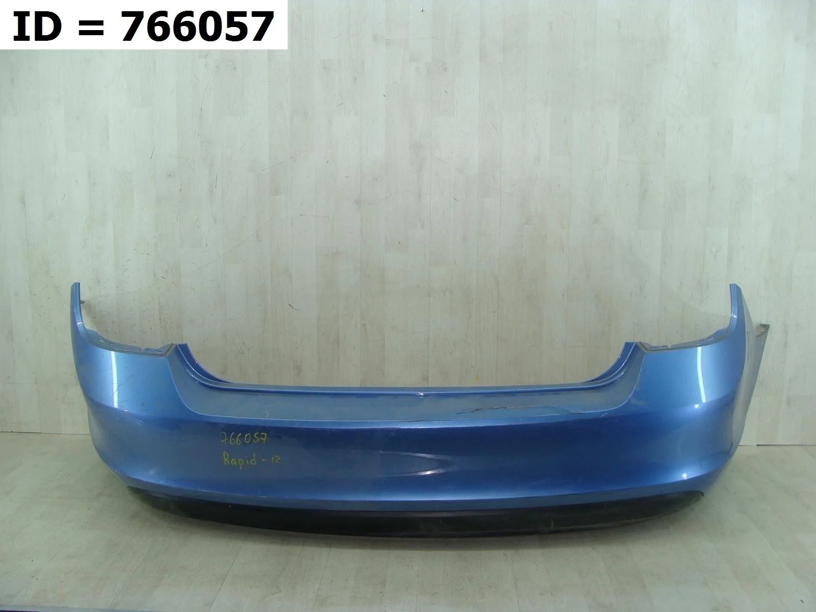 бампер задний Skoda RAPID 1, NH NH1 NH3 Задний  60U807421B 2012-2020 (контрактная запчасть)