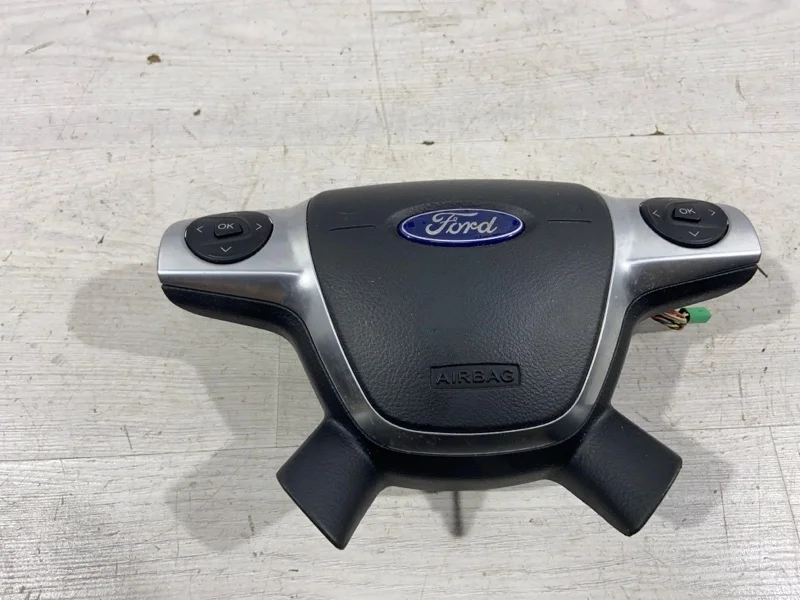 Подушка безопасности (в руль) Ford Focus 3 (11-14)