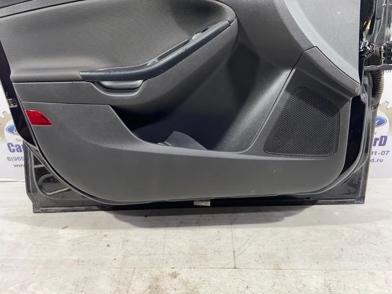 Дверь передняя левая Ford Focus 3 (11-14) ХЭТЧБЕК