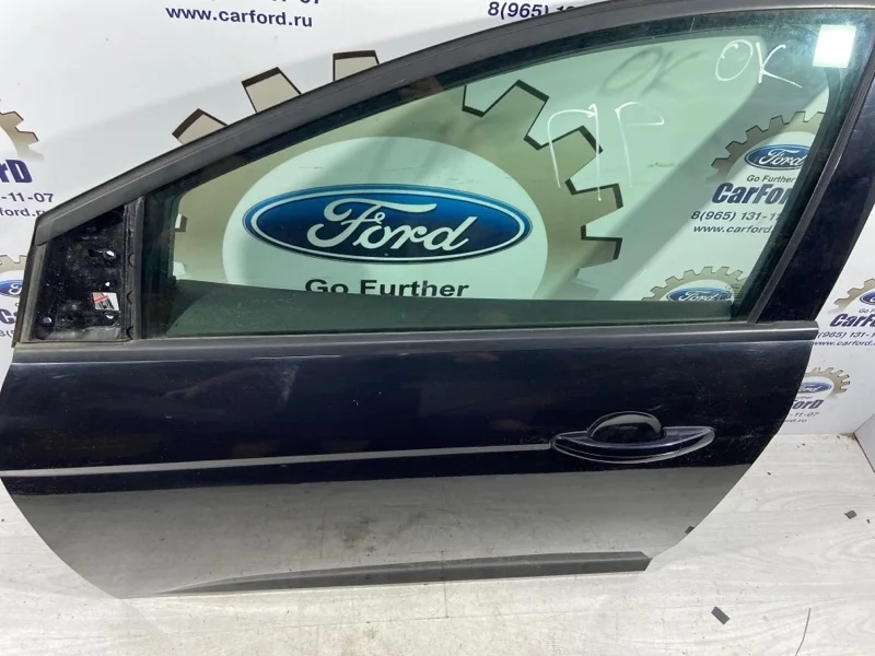 Уплотнитель стекла наружный передний левый Ford
