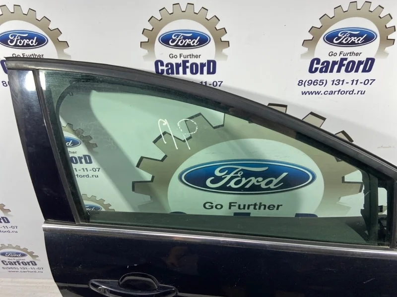 Стекло двери передней правой Ford Focus 3 (11-14)