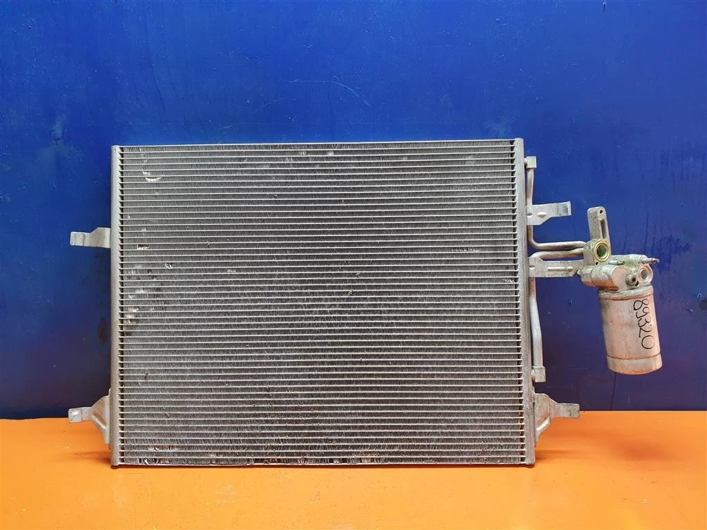 Радиатор кондиционера Volvo S60 2 S80 XC60 XC70