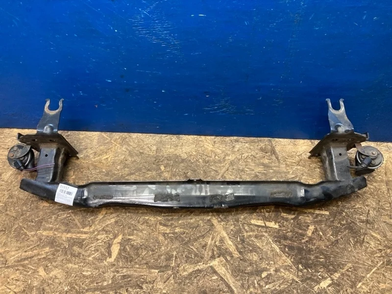 Усилитель бампера Porsche Cayenne 955 2002-2010 7L0807109E 3.2 BFD, передний