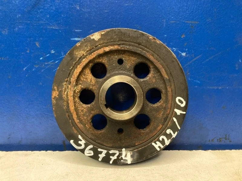 Шкив коленвала Suzuki Grand Vitara 2005-2015 1261062G12 2.0 J20A