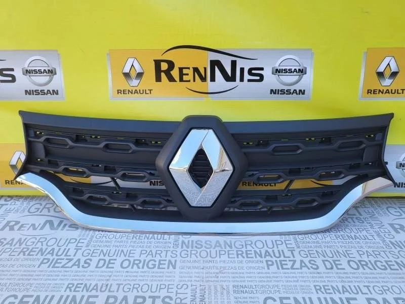 Решетка радиатора под хромы Renault Duster 2 2021