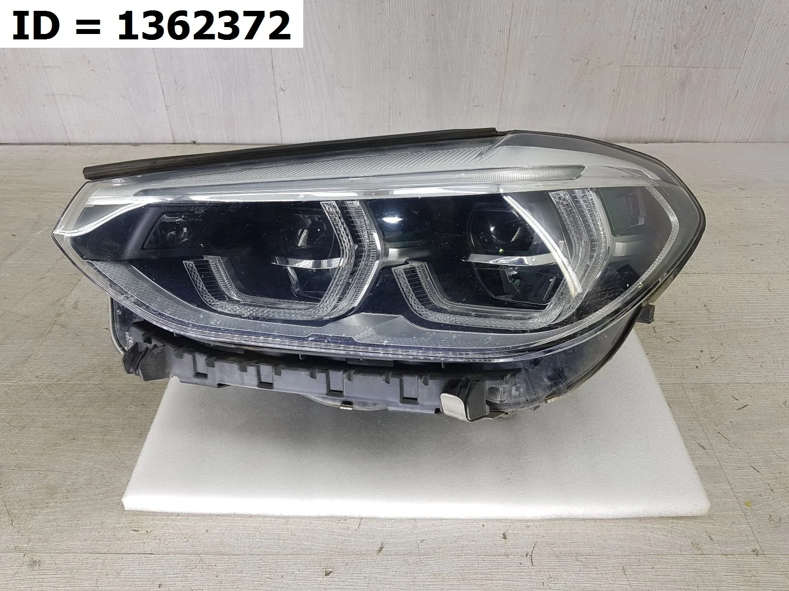 фара левая BMW X3 3, G01 F97   БМВ   Х3   Левый  63117466119 2017-2024 (контрактная запчасть)