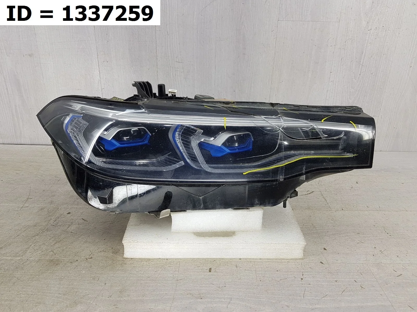 фара правая BMW X7 1, G07 Правый  63119852956 2018-2024 (контрактная запчасть)