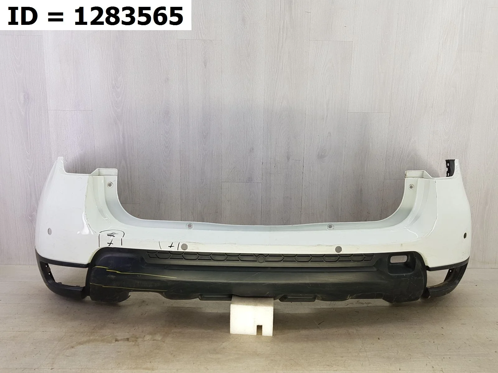 бампер задний Renault DUSTER 1  HSA, HSM, HS  Задний  850221057R 2010-2021 (контрактная запчасть)
