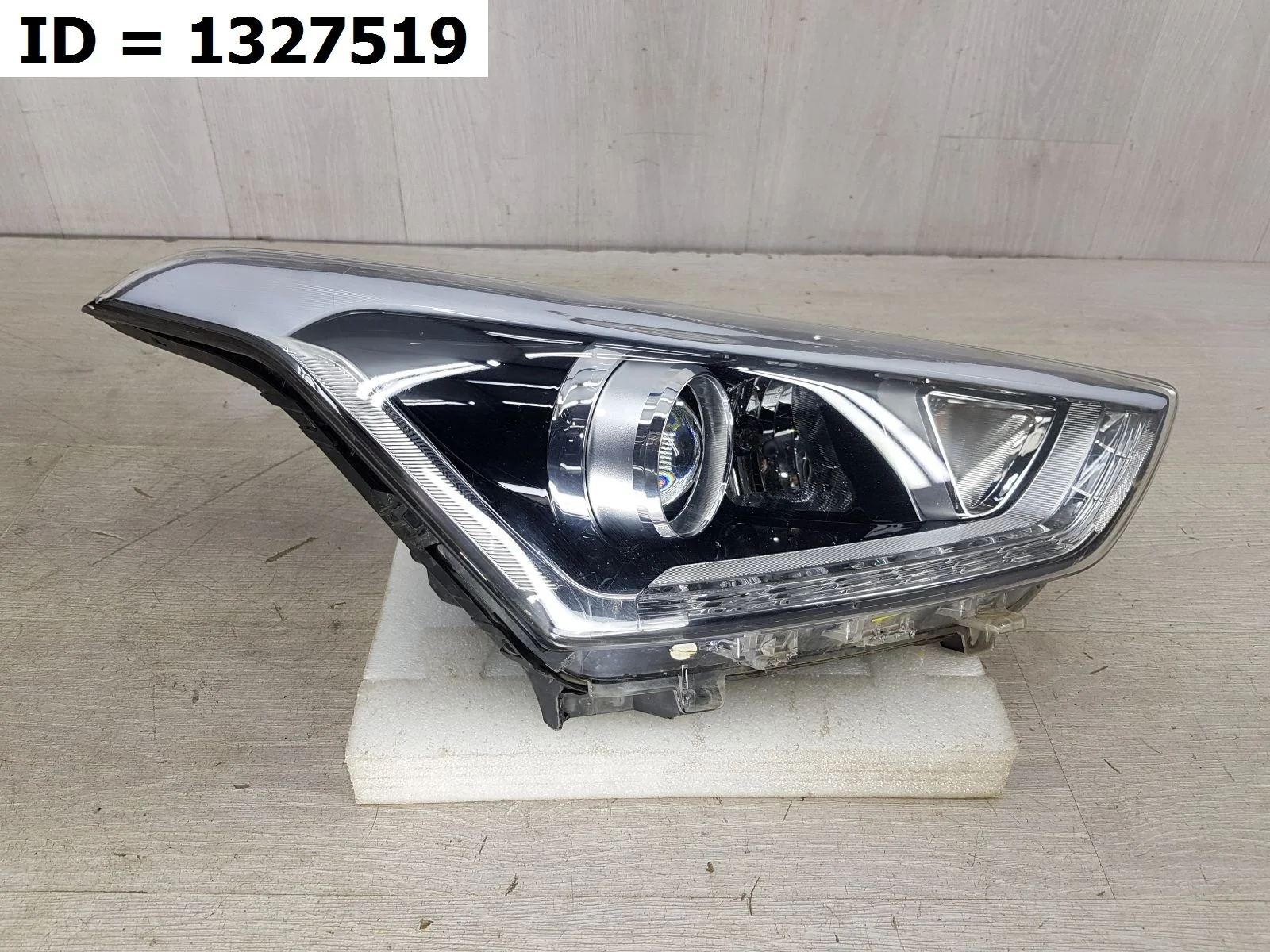 фара правая Hyundai CRETA 1  GS  Правый  92102M0100 2015-2021 (контрактная запчасть)