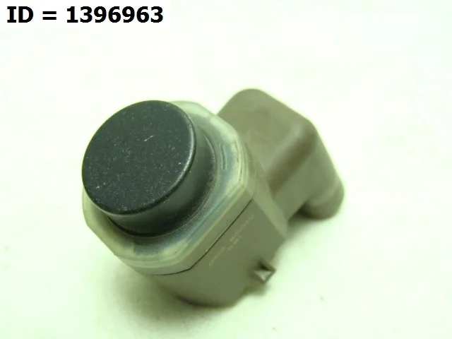 датчик парктроника BMW 5 SERIES 6, F10 F11  66209270495 2009-2017 (контрактная запчасть)