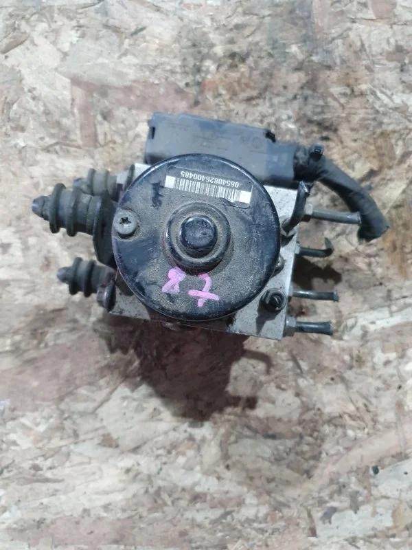 Блок abs Audi A3 2004-2008 8P(5ХБ)
