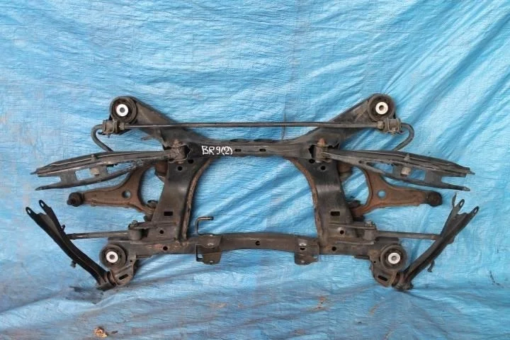 Б.у. балка SUBARU LEGACY/ OUTBACK B14 SUBARU LEGACY/ OUTBACK B14