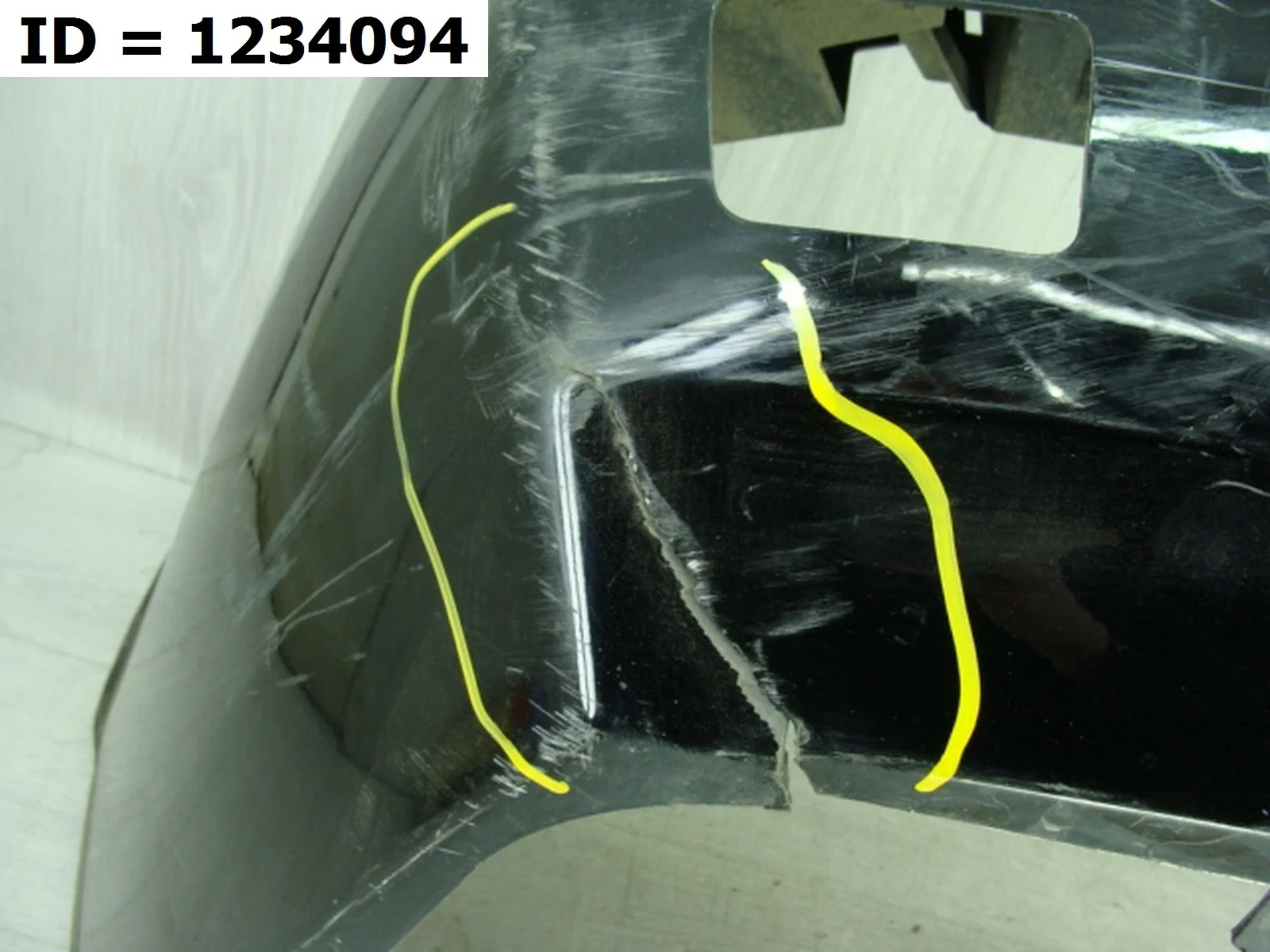 бампер задний Chevrolet TAHOE 4, K2UC Задний  23258979 2013-2021 (контрактная запчасть)