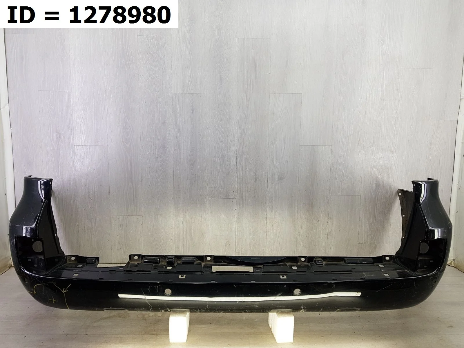 бампер задний Toyota LAND CRUISER 11, 200 UZJ200 VDJ200 Задний  5215960989 2007-2021 (контрактная запчасть)