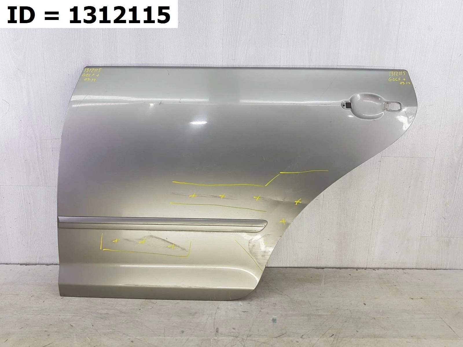 Дверь задняя левая Volkswagen GOLF PLUS 5, MK5 5M1 Задний Левый  5M0833105B 2004-2014 (контрактная запчасть)