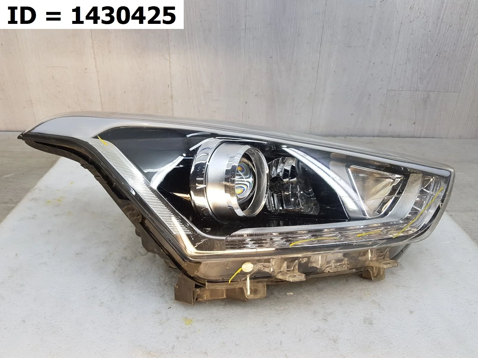фара правая Hyundai CRETA 1  GS  Правый  92102M0100 2015-2021 (контрактная запчасть)