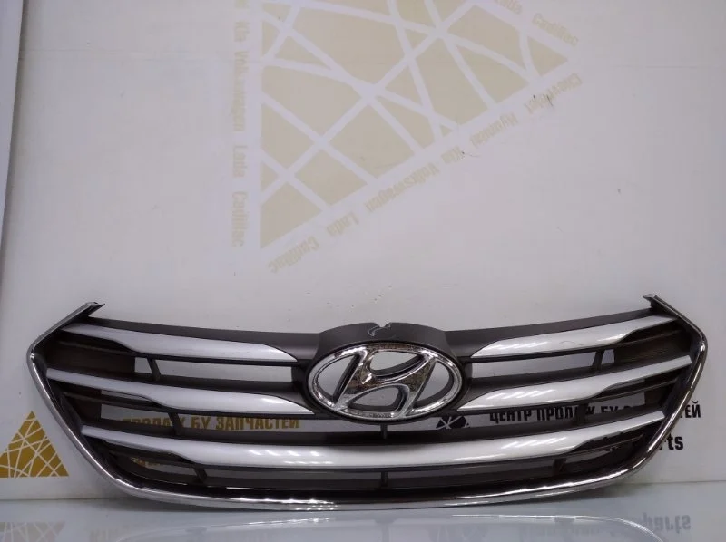 Решетка радиатора Hyundai Santa Fe 2015-2018 3 DM Рестайлинг