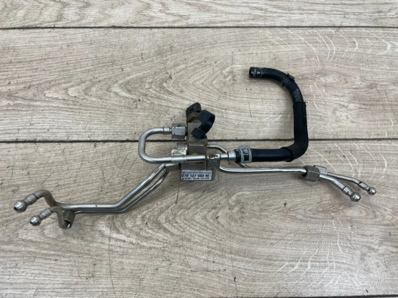 Топливная рампа VW Touareg 2006-2010 7L