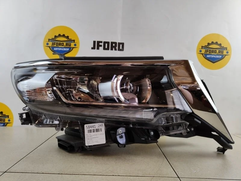 Фара Toyota Land Cruiser Prado 2020 J150