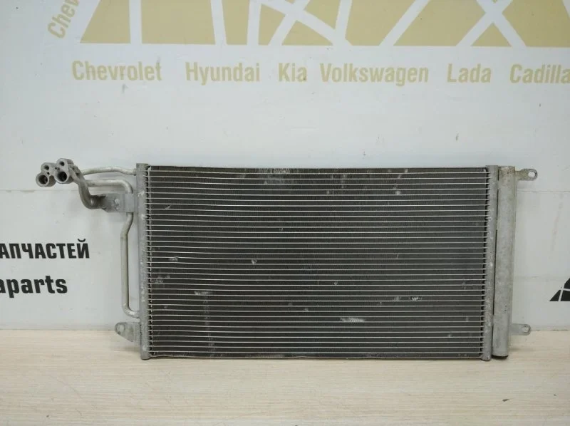 Радиатор кондиционера Volkswagen Polo 2014-2020 5 612 Рестайлинг
