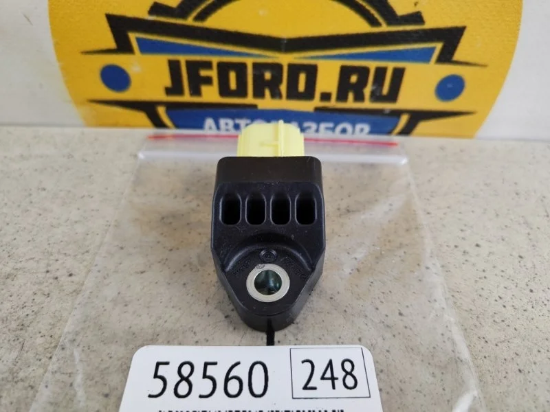 Датчик srs Toyota Land Cruiser Prado 2020 J150