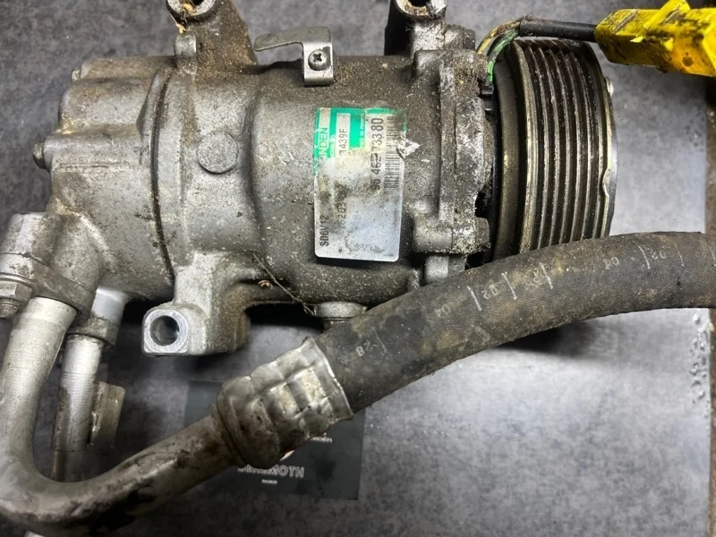 Компрессор кондиционера Citroen C3 9646273380 1.4