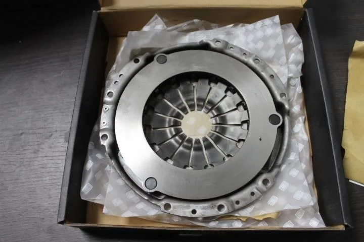 Б.у. корзина сцепления NISSAN QASHQAI+2 JJ10 NISSAN QASHQAI+2 JJ10
