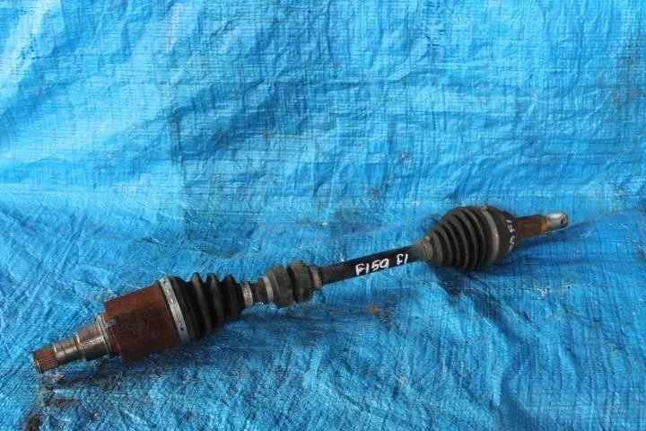 Б.у. привод NISSAN JUKE F15E NISSAN JUKE F15E