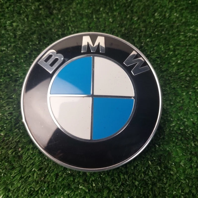 Эмблема BMW x1 E84
