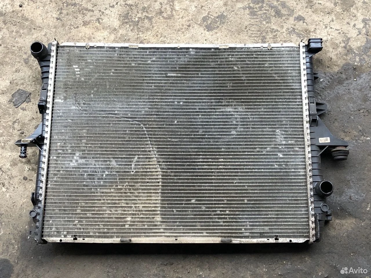 Основной радиатор охлаждения touareg q7 7l0121253a