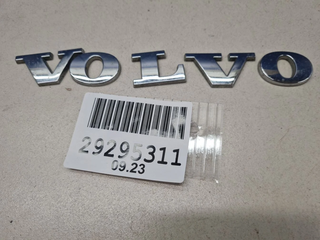 Эмблема для Volvo XC60 2008-2017