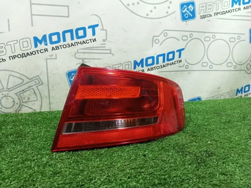 Фонарь задний правый Audi A4 B8 CDH