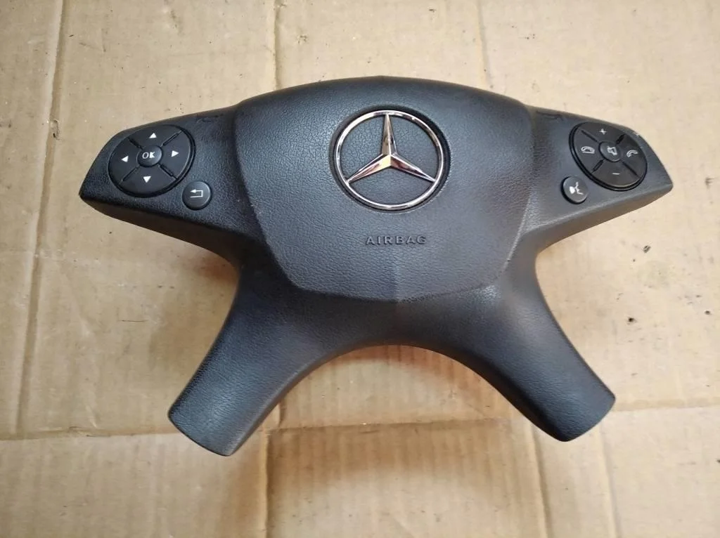Подушка безопасности в руль Mercedes-Benz