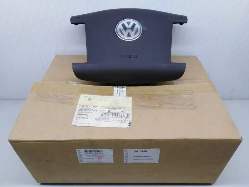 Airbag подушка безопасности в руль Volkswagen
