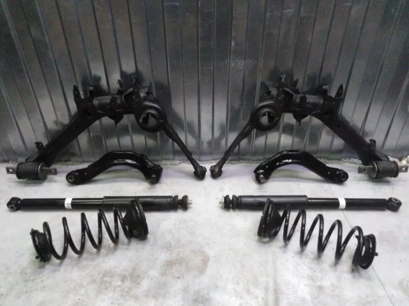 Комплект рычагов задний Honda Civic 4D FD R18A1