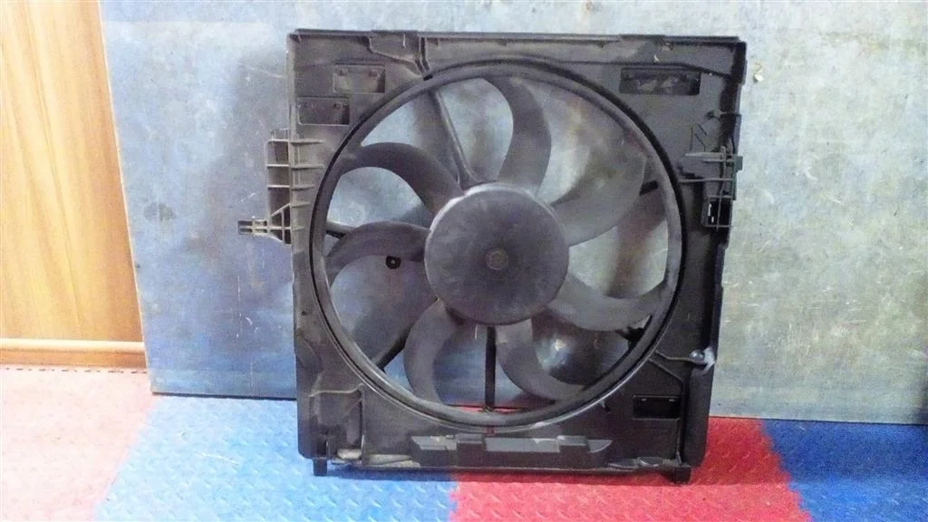 вентилятор радиатора BMW X5 E70