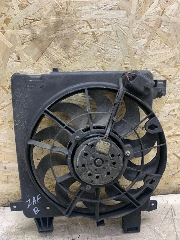 Вентилятор радиатора Opel Zafira B МИНИВЭН Z17DTH