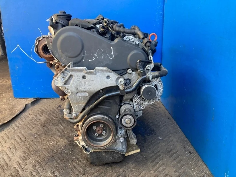 Двигатель Volkswagen Tiguan Nf 2008 03L100033S 2.0 CBD
