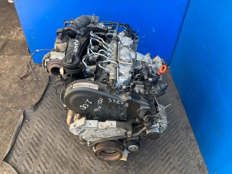 Двигатель Volkswagen Tiguan Nf 2009 03L100033S 2.0 CBD