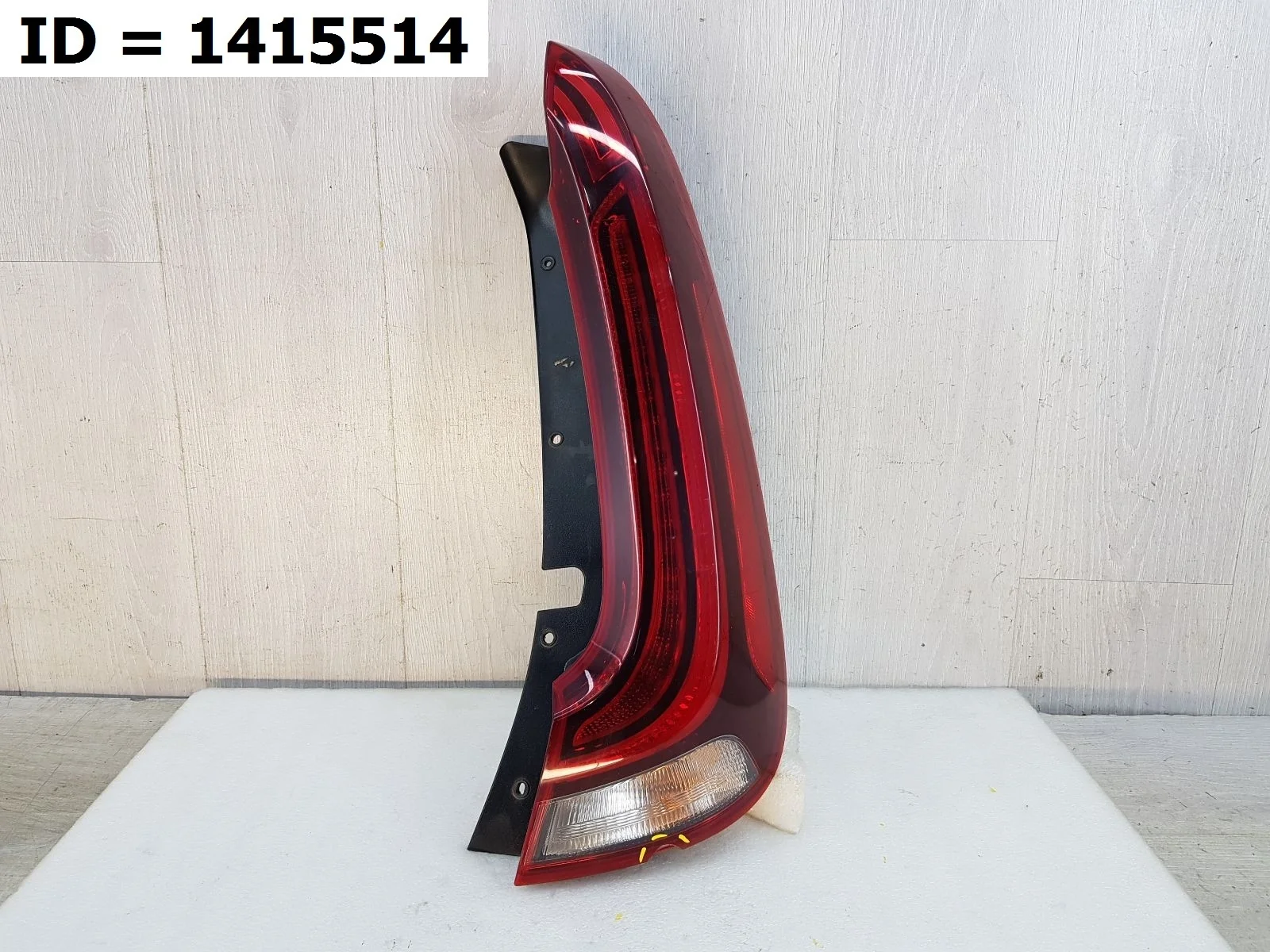 фонарь задний правый Kia SOUL 3, SK3 Правый  92402K0100 2018-2024 (контрактная запчасть)