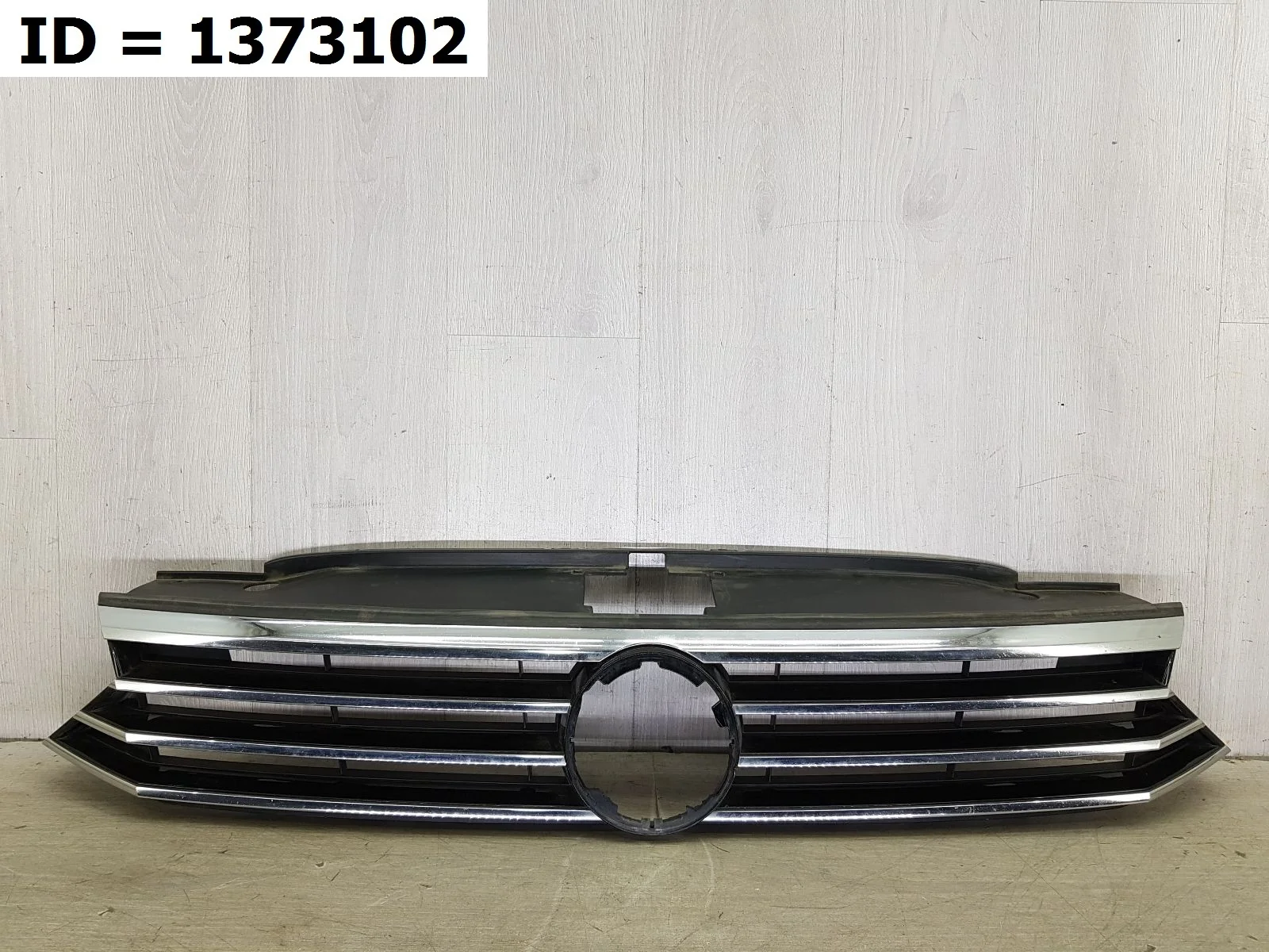 решетка радиатора Volkswagen PASSAT 8, B8, B8.5, 3G2, 3G5  3G0853651A BKZ 2014-2024 (контрактная запчасть)