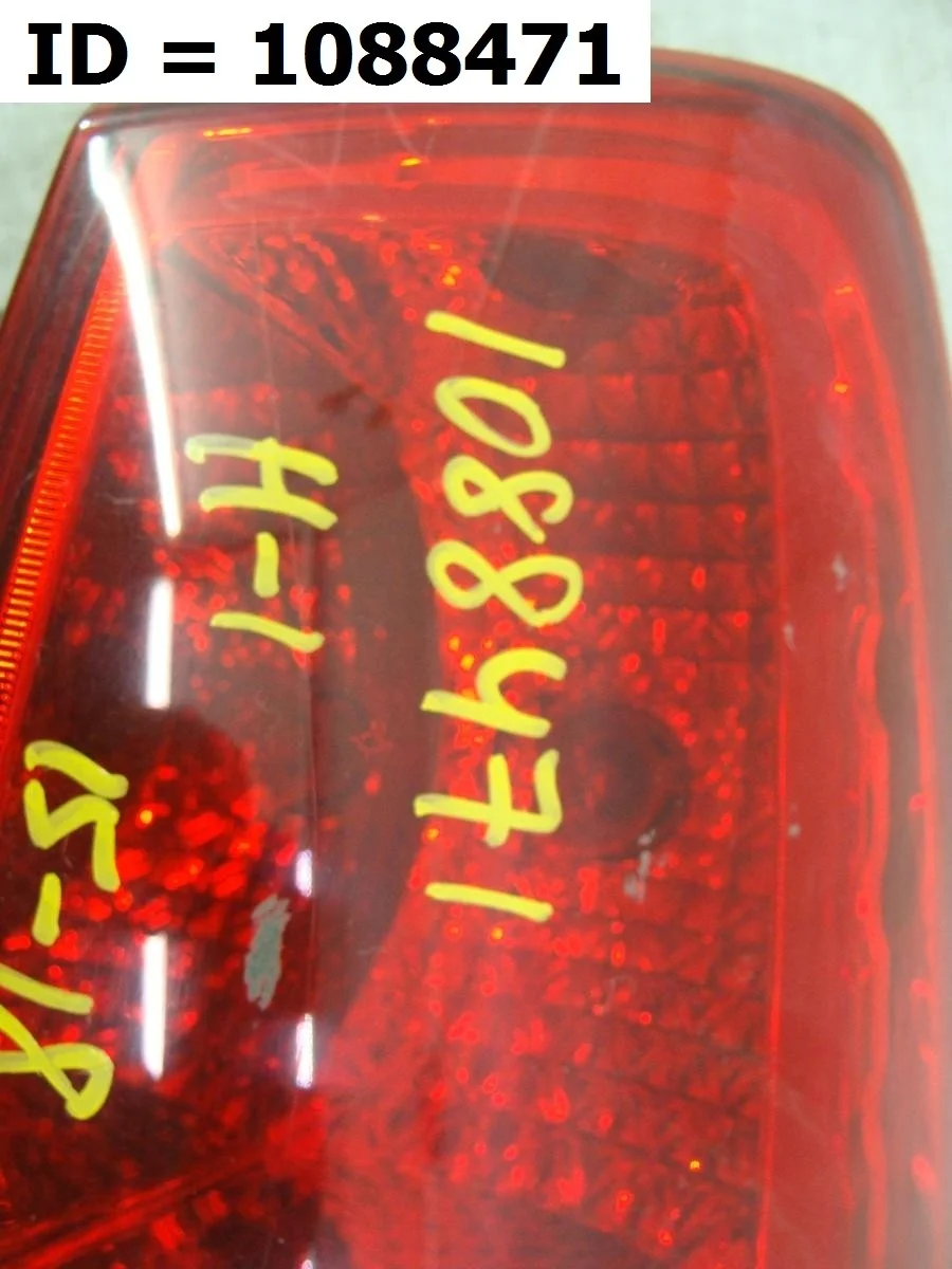 фонарь задний правый Hyundai H 1 2, TQ Правый  924024H020 2007-2022 (контрактная запчасть)