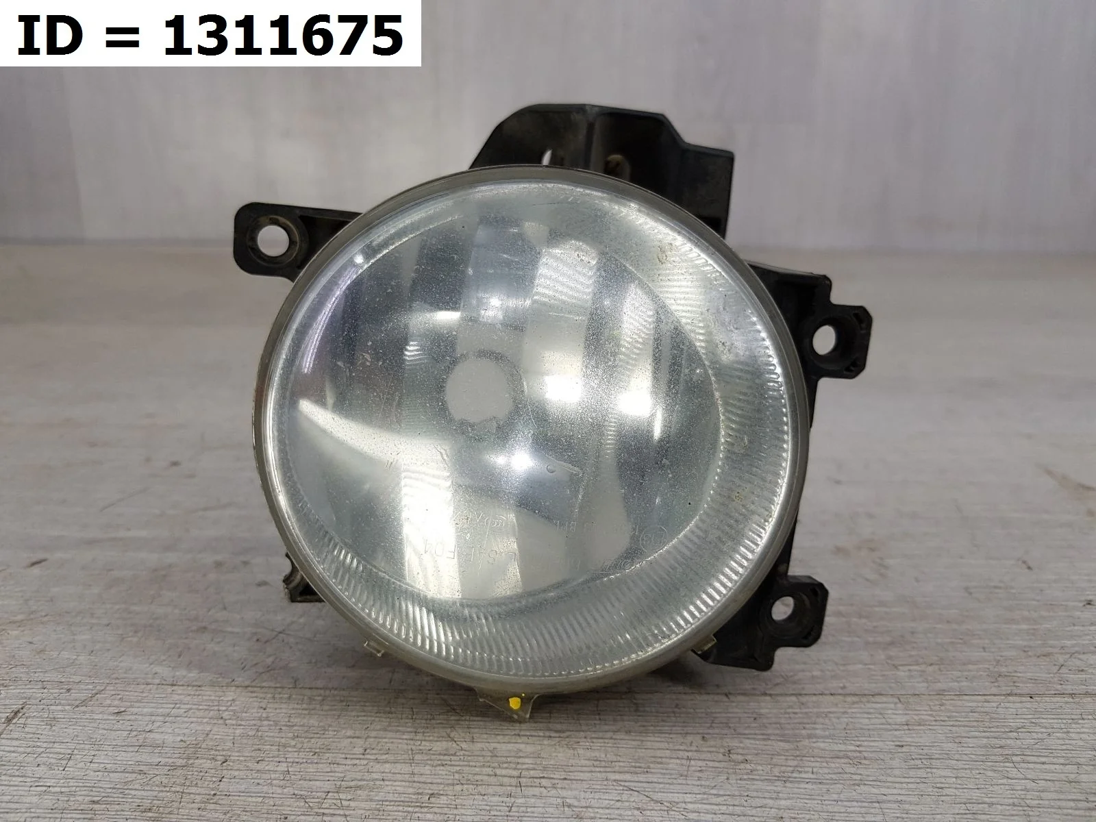 фара противотуманная передний левый Toyota RAV4 4, XA40 ZSA44 Передний Левый  8122060120 2012-2019 (контрактная запчасть)