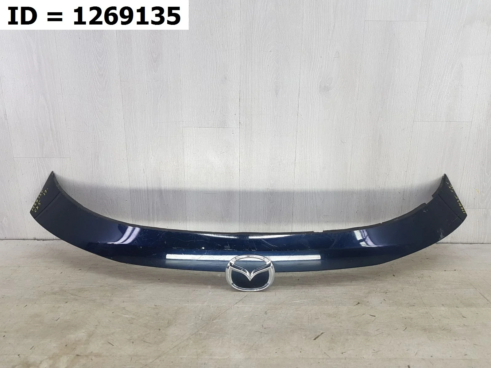 Накладка крышки багажника Mazda CX 5 2, KF  KB7W-50811 2016-2024 (контрактная запчасть)