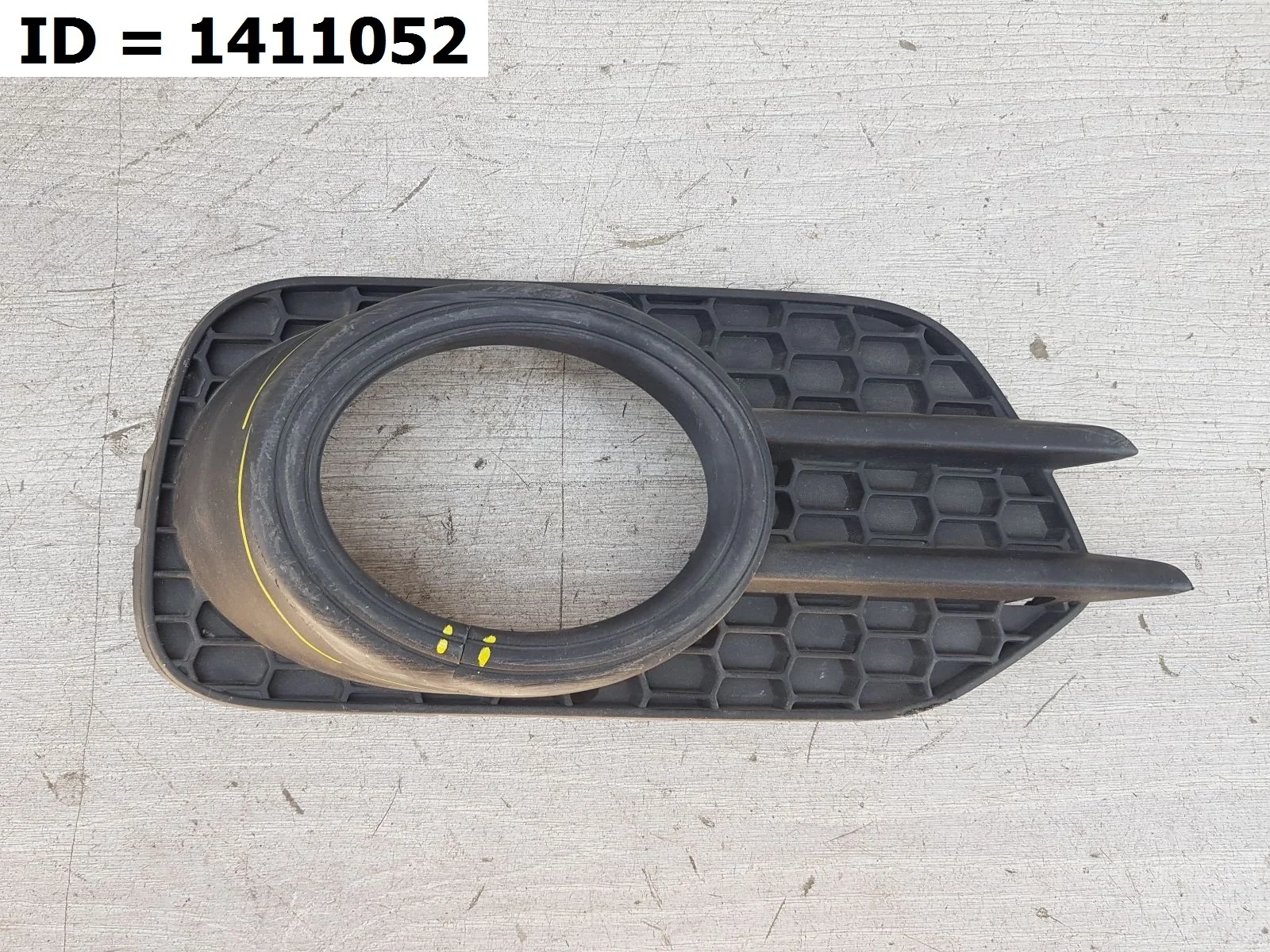 накладка птф правая Volkswagen TIGUAN 1, NF 5N1 5N2 Правый  5N0853666G9B9 2006-2017 (контрактная запчасть)