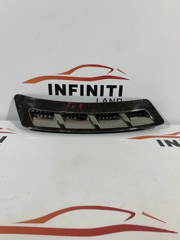 Жабра в крыло Infiniti QX70/FX S51