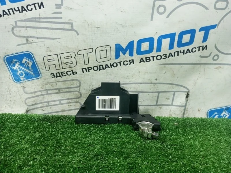 Клемма аккумулятора Audi A6 C7 CHV
